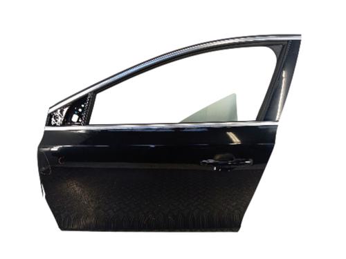Used Left front door Left front door VOLVO V40 Hatchback (525) D3 (150 hp) 35809278 35809278