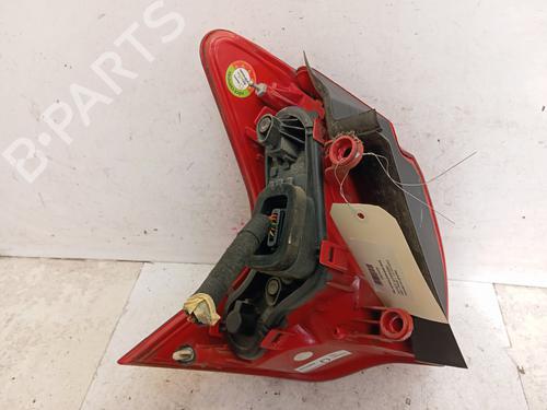 right-taillight-peugeot-3008-i-mpv-0u_-2009-2010-2011-2012-2013-2014-2015-2016-2017-36472325 main image