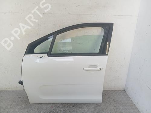 Used Left front door Left front door 39155087 39155087