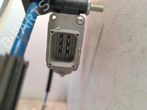 Used Rear right window mechanism Rear right window mechanism FIAT 500L (351_, 352_) 1.3 D Multijet (199.LYM11, 199.LYM1A) (95 hp) 34324452 34324452