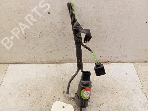 Washer pump VW GOLF VIII (CD1, DA1) 2.0 TDI | BP37504094E24 - Image 2