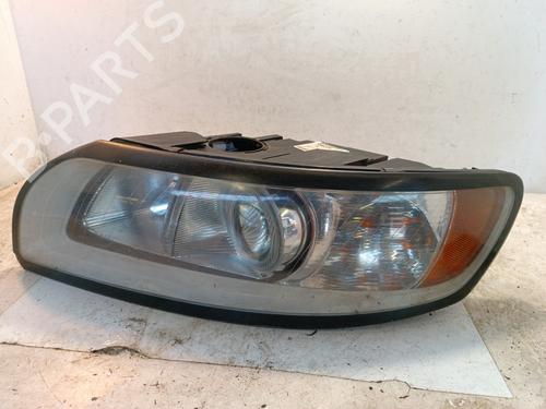 Koplamp links Koplamp links VOLVO V50 (545) 2.0 D (136 hp) 34324516 34324516