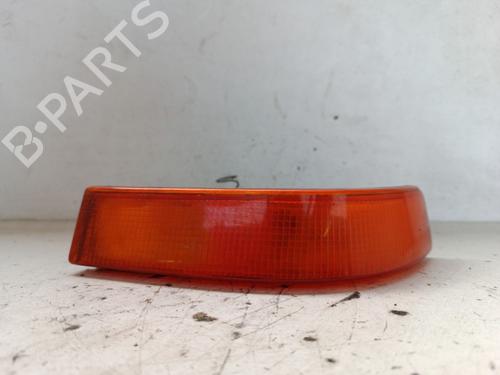 Clignotant avant gauche Clignotant avant gauche RENAULT SUPER 5 (B/C40_) 1.2 (B/C40F) (55 hp) 34322840 34322840