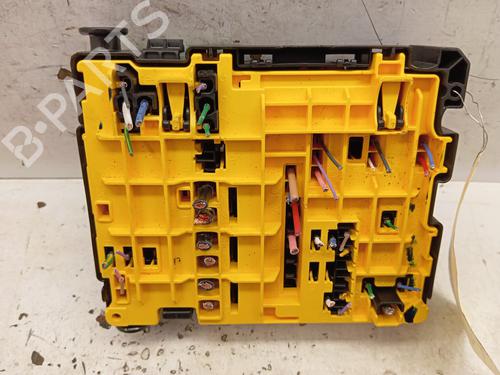 Used Electronic module Electronic module PEUGEOT 208 II (UB_, UP_, UW_, UJ_) 1.2 PureTech 100 (101 hp) 34329107 34329107