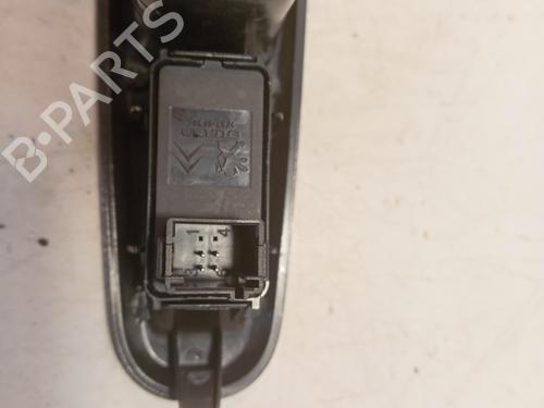 Used Right rear window switch Right rear window switch PEUGEOT 5008 (0U_, 0E_) 1.6 HDi (114 hp) 34326209 34326209