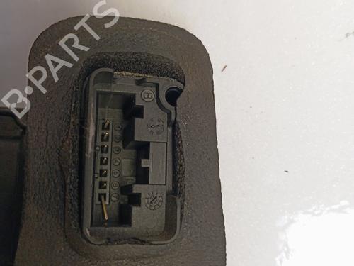 Serratura anteriore sinistra Serratura anteriore sinistra VW GOLF VI (5K1) [2008-2014] 37504360 37504360