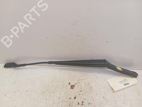 Used Front windshield wiper arm Front windshield wiper arm 39155047 39155047
