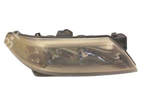 Used Right headlight Right headlight RENAULT LAGUNA II (BG0/1_) 2.2 dCi (BG0F) (150 hp) 35809215 35809215