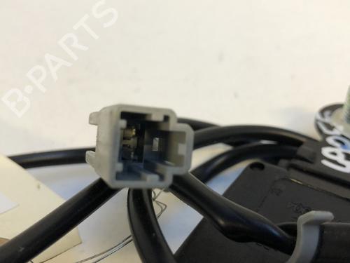 Used Seat buckle Seat buckle FIAT 500 (312_) 1.2 (312AXA1A) (69 hp) 34320359 34320359