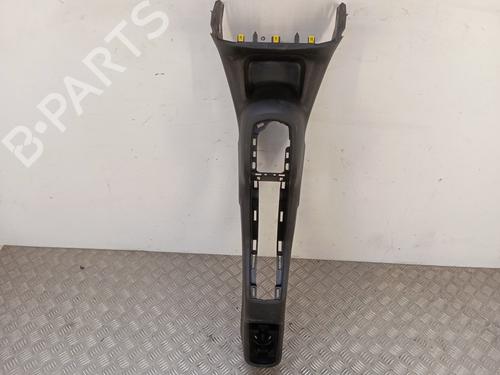 middle-console-citroen-c4-cactus-2014-34325547 main image