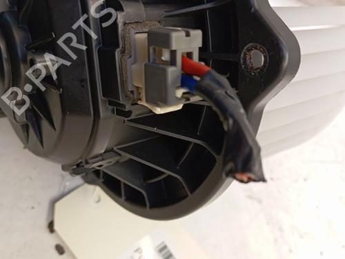 Used Heater blower motor Heater blower motor HYUNDAI i20 II (GB, IB) 1.1 CRDi (75 hp) 34329022 34329022