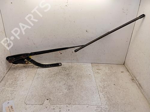 Used Front windshield wiper arm Front windshield wiper arm 37077828 37077828