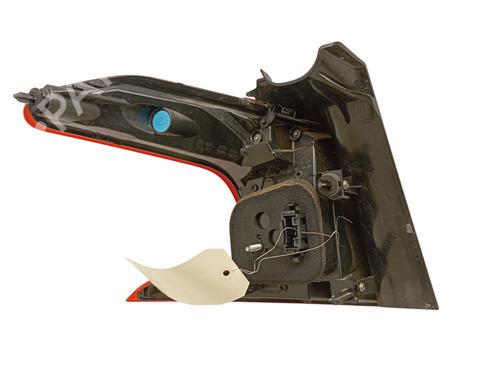 Used Right taillight Right taillight PEUGEOT 2008 I (CU_) 1.2 THP 110 / PureTech 110 (110 hp) 35809382 35809382