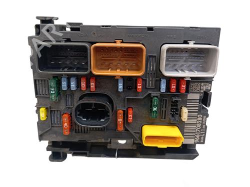 fuse-box-peugeot-307-3ac-2000-2001-2002-2003-2004-2005-2006-2007-2008-2009-2010-2011-2012-36472809 main image