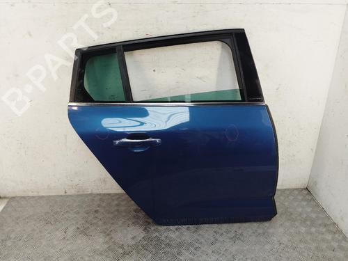 right-rear-door-renault-megane-iv-grandtour-k9amn_-2016-39110370 main image