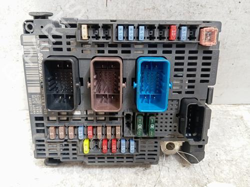 Used Fuse box Fuse box CITROËN C4 II (NC_) 1.6 HDi 90 (92 hp) 36472625 36472625