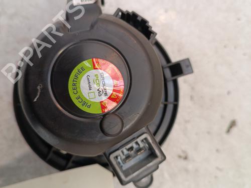 Used Heater blower motor Heater blower motor RENAULT TWINGO III (BCM_, BCA_) 0.9 TCe 95 (92 hp) 34324881 34324881
