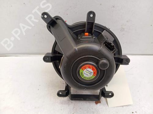 Used Heater blower motor Heater blower motor PEUGEOT 5008 (0U_, 0E_) 2.0 HDi 150 / BlueHDi 150 (150 hp) 39724969 39724969