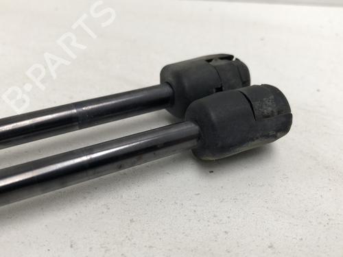 Amortiguador portón/maletero Amortiguador portón/maletero VW SCIROCCO III (137, 138) 2.0 TDI (140 hp) 34320458 34320458