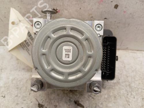 abs-pump-renault-megane-iv-hatchback-b9amn_-2015-36769077 main image