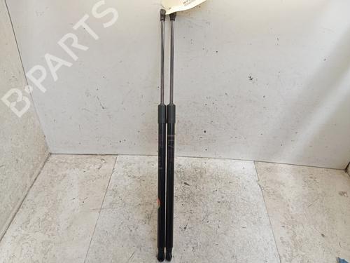tailgate-lift-support-toyota-yaris-cross-mxp_-2020-37738144 main image