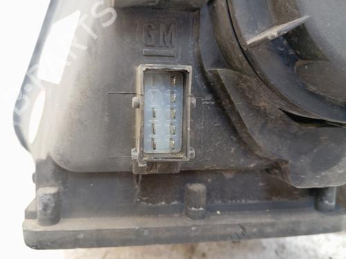 Used Right headlight Right headlight OPEL MERIVA A MPV (X03) 1.7 CDTI (E75) (100 hp) 36472572 36472572