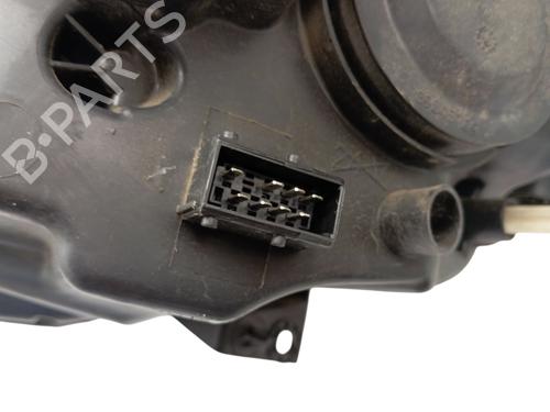 Used Right headlight Right headlight PEUGEOT 1007 (KM_) 1.4 HDi (68 hp) 35809269 35809269