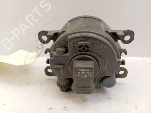 Used Right front fog light Right front fog light 37504440 37504440