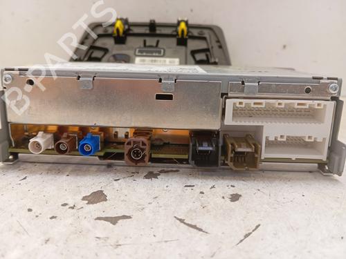display-monitor-renault-clio-v-b7_-2019-37737791 main image