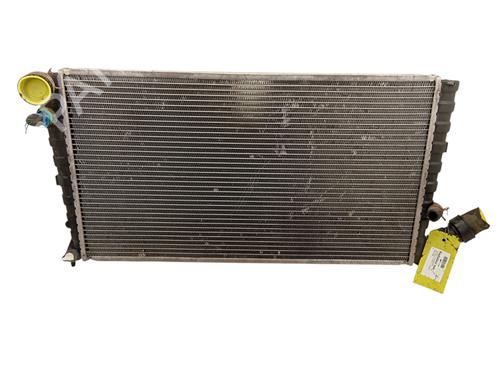 Used Water radiator Water radiator CITROËN BERLINGO / BERLINGO FIRST Box Body/MPV (M_) 1.9 D (MBDJY) (70 hp) 34329465 34329465