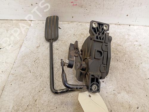 Used Pedal Pedal RENAULT CLIO II (BB_, CB_) [1998-2016] 36099395 36099395