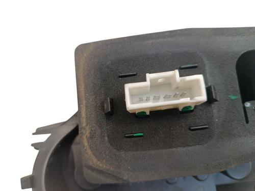 Used Lamp holder Lamp holder CITROËN C3 II (SC_) 1.4 HDi 70 (SC8HZC, SC8HR0, SC8HP4) (68 hp) 34330181 34330181