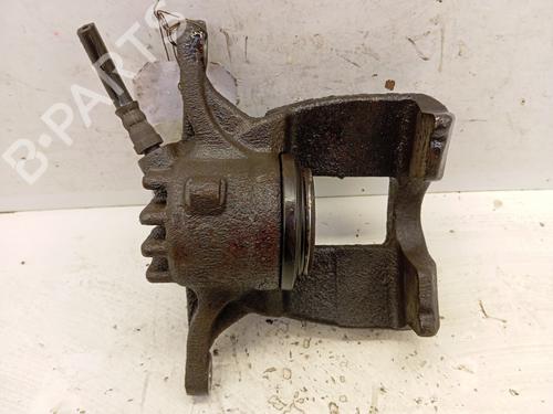 Used Right front brake caliper Right front brake caliper RENAULT TRAFIC III Van (FG_) 1.6 dCi 125 (FGMH) (125 hp) 34328598 34328598