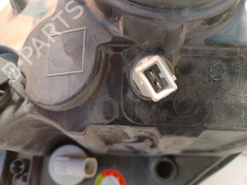 Used Right headlight Right headlight RENAULT KANGOO Express (FC0/1_) [1997-2026] 34323737 34323737