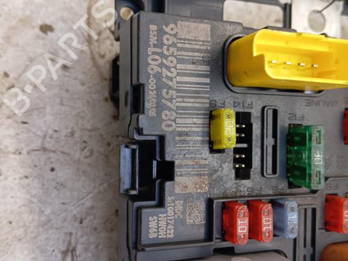 Used Fuse box Fuse box PEUGEOT 307 Break (3E) [2002-2009] 36472538 36472538
