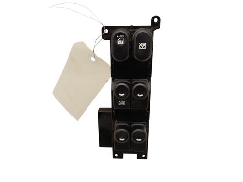 Used Left front window switch Left front window switch HYUNDAI i30 (FD) 1.6 CRDi (90 hp) 34329061 34329061