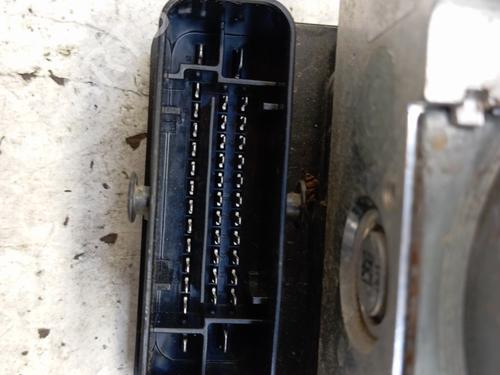 Used ABS pump ABS pump HYUNDAI KONA (OS, OSE, OSI) 1.0 T-GDi (120 hp) 34326579 34326579