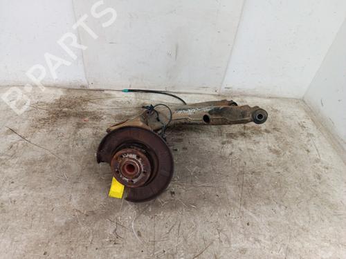 Used Left rear steering knuckle Left rear steering knuckle MERCEDES-BENZ VITO Bus (W639) 111 CDI (639.701, 639.703, 639.705) (109 hp) 34322373 34322373