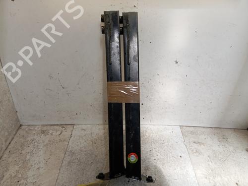 Used Crossmember Crossmember 37077697 37077697