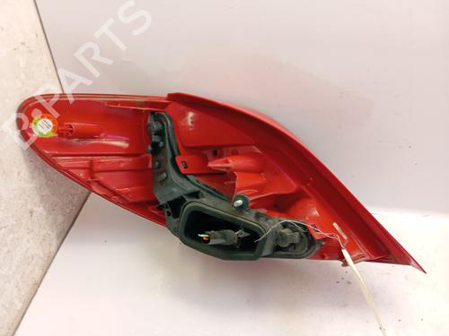 Used Right taillight Right taillight 37586752 37586752