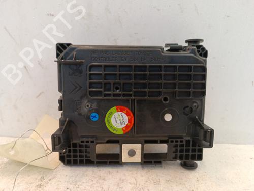 Used Fuse box Fuse box CITROËN C3 Picasso (SH_) [2008-2026] 34323572 34323572