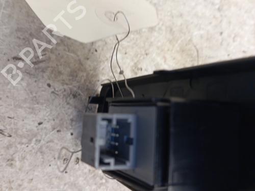 Right front window switch AUDI A1 Sportback (8XA, 8XF) 1.6 TDI | BP37077950I26 - Image 3