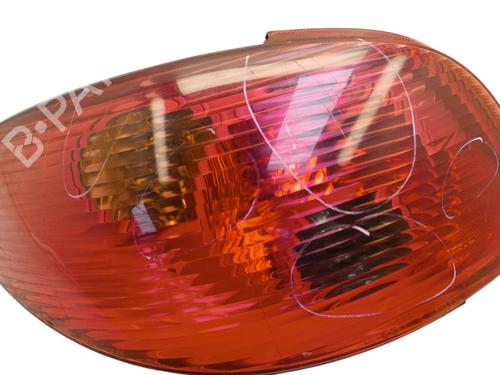 Used Left taillight Left taillight PEUGEOT 206 Hatchback (2A/C) 1.4 i (75 hp) 36472093 36472093