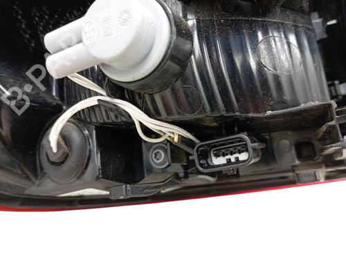 Used Right taillight Right taillight RENAULT CLIO V (B7_) 1.0 TCe 90 (B7MT) (91 hp) 34329421 34329421