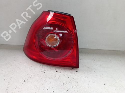 Feu arrière gauche Feu arrière gauche VW GOLF V (1K1) [2003-2010] 34322664 34322664