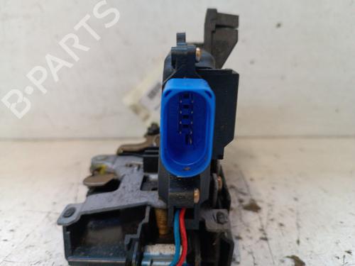 Højre fortil lås Højre fortil lås VW GOLF V (1K1) 1.9 TDI (105 hp) 34323117 34323117