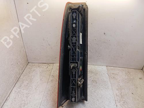 Højre baglygte Højre baglygte RENAULT MASTER III Van (FV) 2.3 dCi 135 FWD (FV0N, FV08, FV06, FV00, FV1S) (136 hp) 36769175 36769175