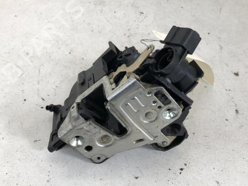 Used Front right lock Front right lock MERCEDES-BENZ C-CLASS (W202) C 220 CDI (202.133) (125 hp) 34321920 34321920