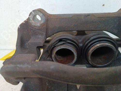 Used Left front brake caliper Left front brake caliper RENAULT TRAFIC II Van (FL) 2.0 dCi 90 (FL0H, FL00, FL01, FL0M, FL0P, FL0S) (90 hp) 34322143 34322143
