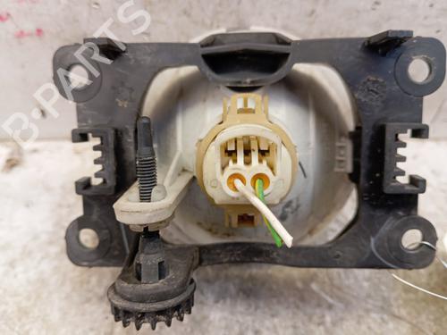 Used Left front fog light Left front fog light 37077867 37077867
